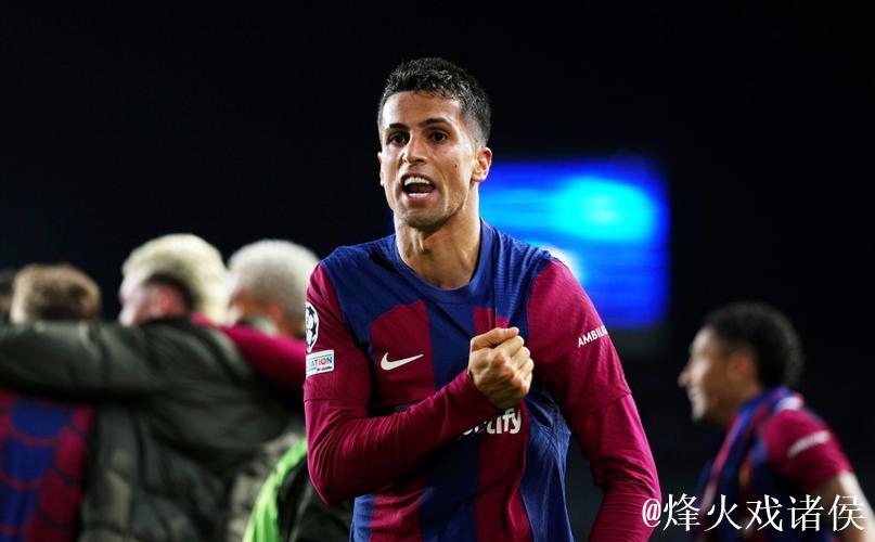 波兰17岁边锋皮图谢夫斯基获关注:拜仁、波尔图等4队考察,巴萨亦在关注 波兰17岁边锋皮图谢夫斯基获关注:拜仁、波尔图等4队考察,巴萨亦在关注