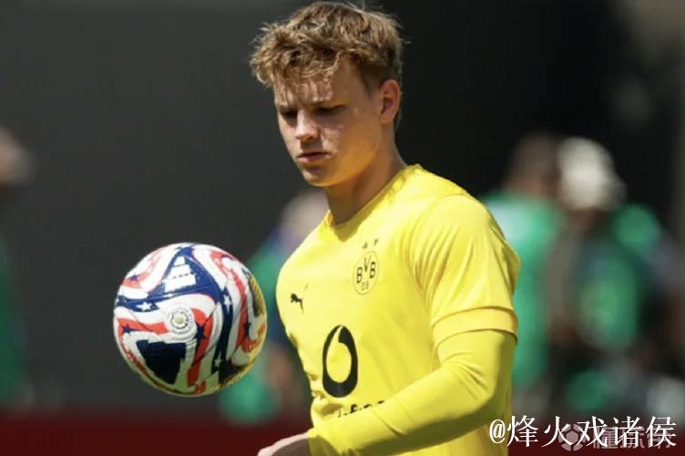 多特小将科尔-坎贝尔与中日德洽谈转会事宜