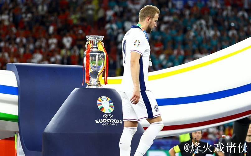 德甲本轮最佳阵容揭晓:凯恩、奥利塞、莱默榜上有名 德甲本轮最佳阵容揭晓:凯恩、奥利塞、莱默榜上有名